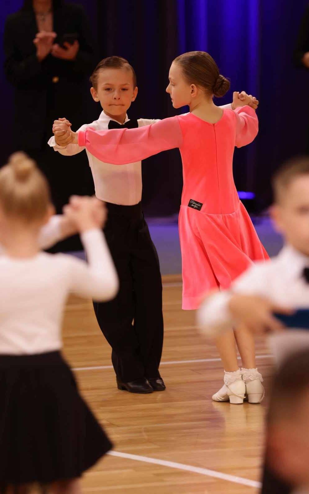 sokiu pamokos vaikams kaune